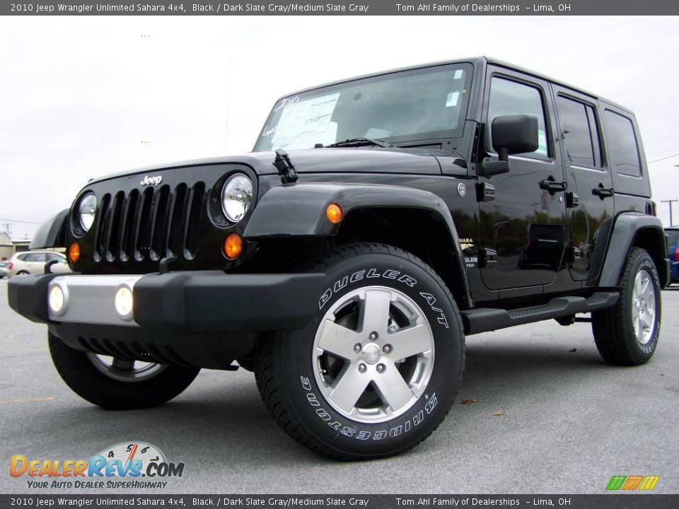2010 Jeep Wrangler Unlimited Sahara 4x4 Black / Dark Slate Gray/Medium Slate Gray Photo #5