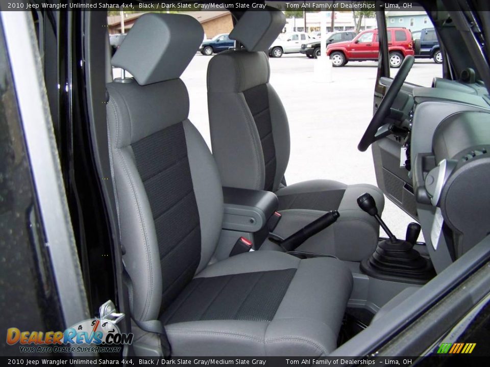 2010 Jeep Wrangler Unlimited Sahara 4x4 Black / Dark Slate Gray/Medium Slate Gray Photo #12