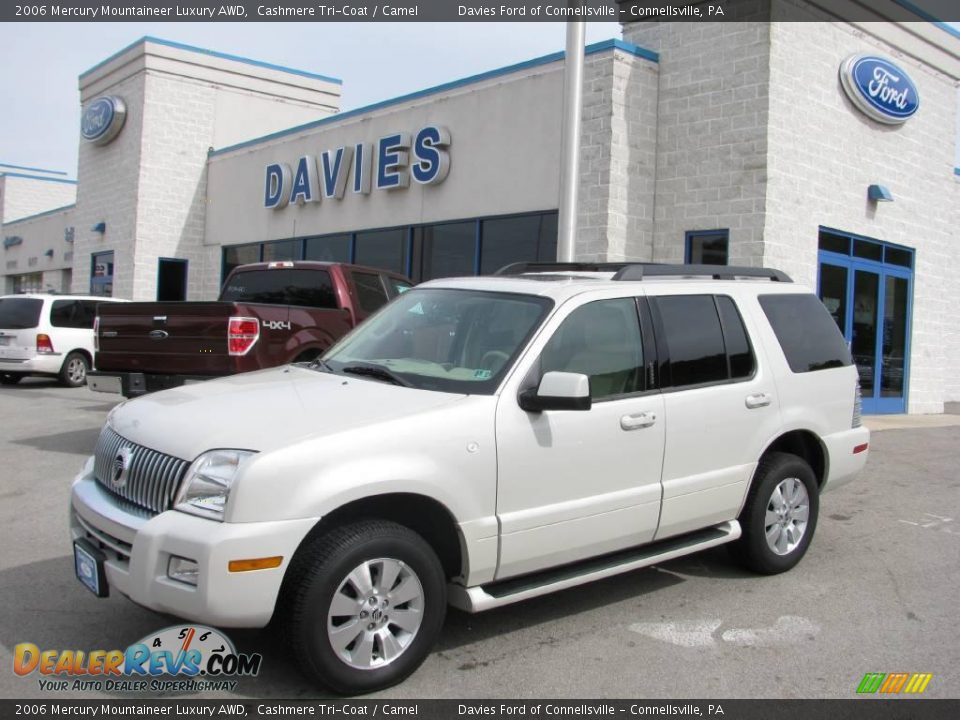 2006 Mercury Mountaineer Luxury AWD Cashmere Tri-Coat / Camel Photo #1