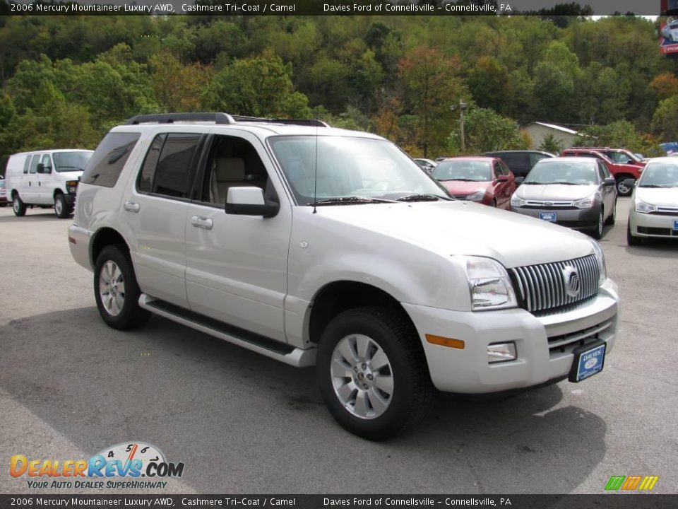 2006 Mercury Mountaineer Luxury AWD Cashmere Tri-Coat / Camel Photo #5