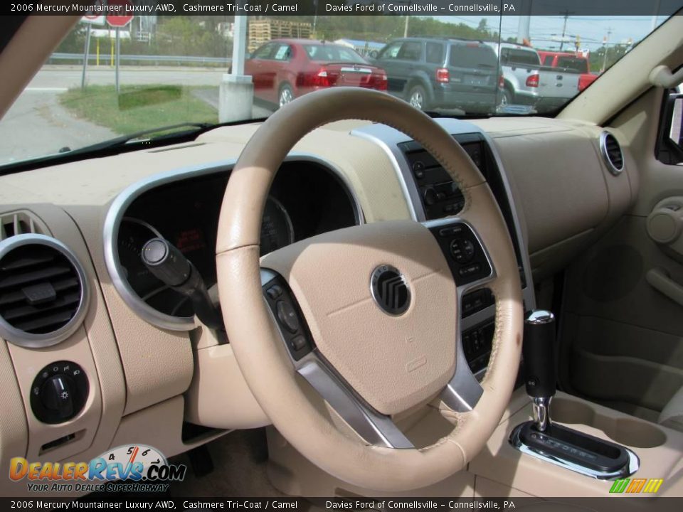 2006 Mercury Mountaineer Luxury AWD Cashmere Tri-Coat / Camel Photo #7