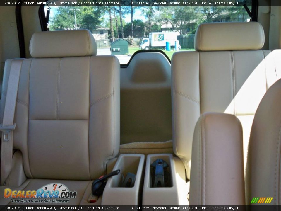 2007 GMC Yukon Denali AWD Onyx Black / Cocoa/Light Cashmere Photo #5