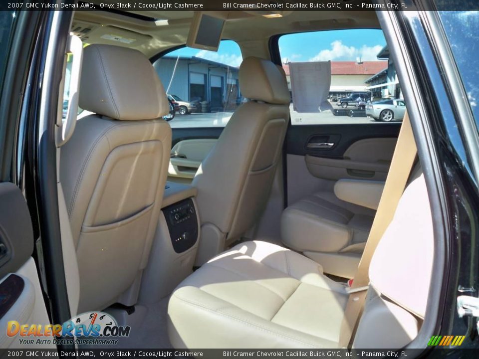 2007 GMC Yukon Denali AWD Onyx Black / Cocoa/Light Cashmere Photo #8