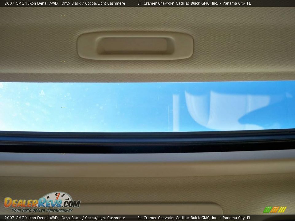 2007 GMC Yukon Denali AWD Onyx Black / Cocoa/Light Cashmere Photo #11