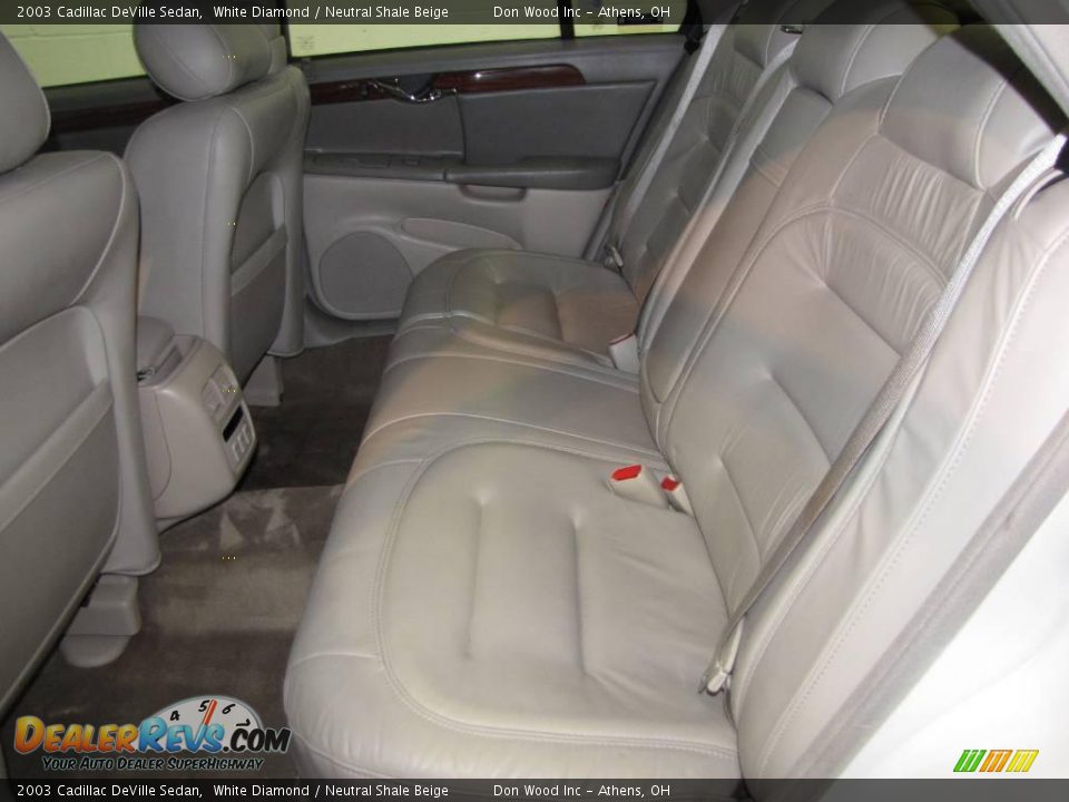 2003 Cadillac DeVille Sedan White Diamond / Neutral Shale Beige Photo #11