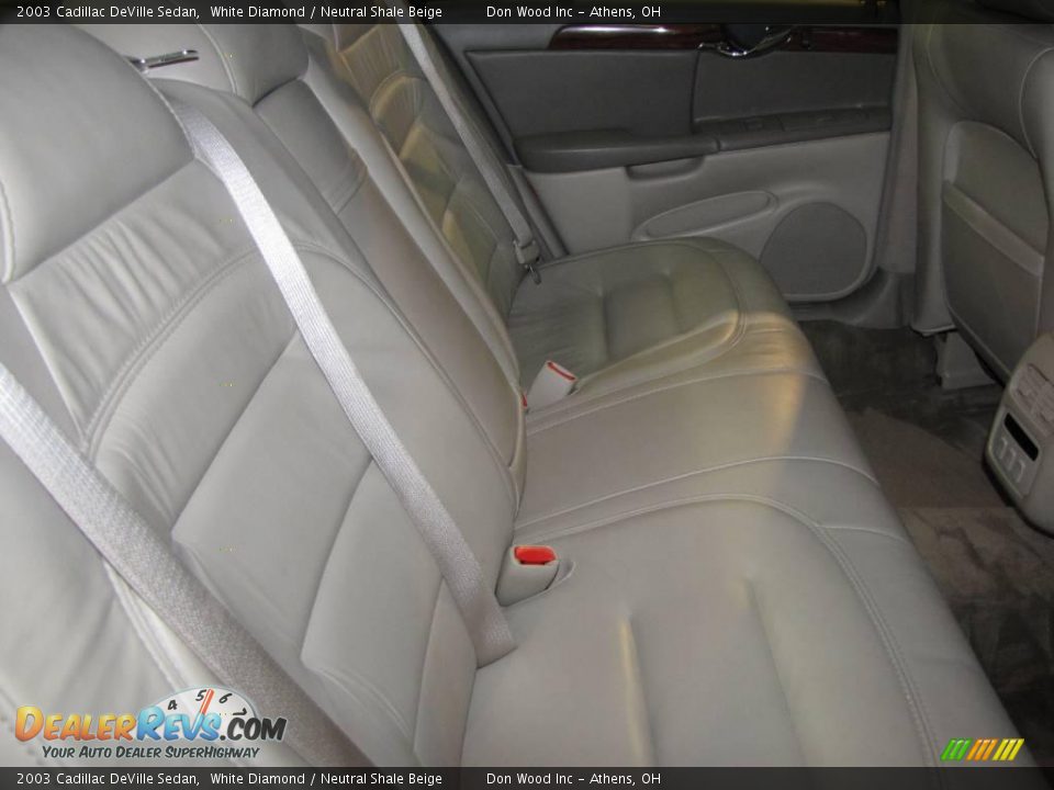 2003 Cadillac DeVille Sedan White Diamond / Neutral Shale Beige Photo #12