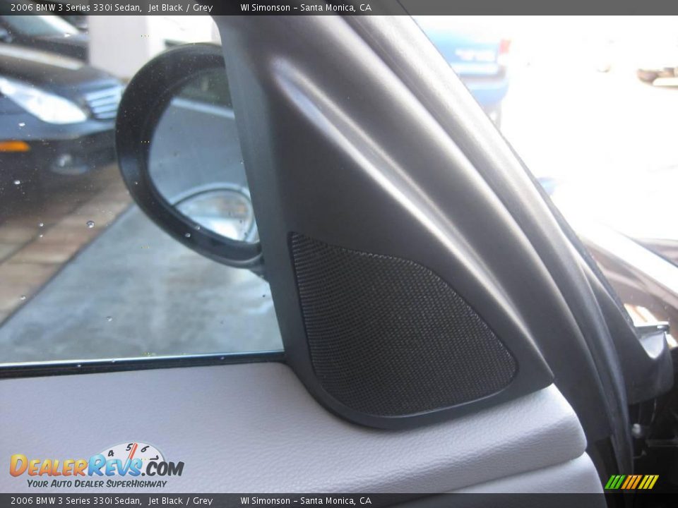 2006 BMW 3 Series 330i Sedan Jet Black / Grey Photo #9