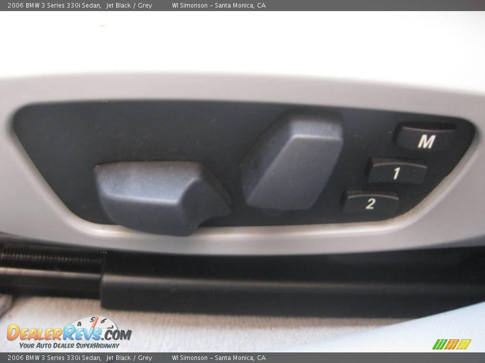 2006 BMW 3 Series 330i Sedan Jet Black / Grey Photo #11