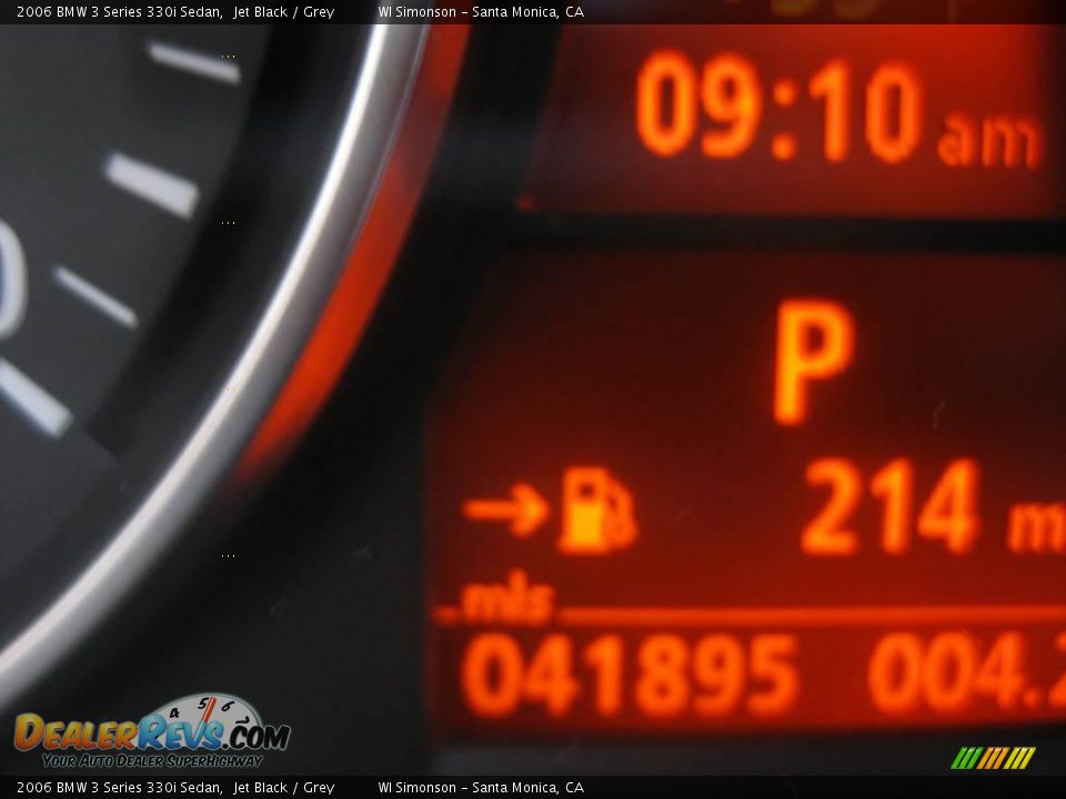 2006 BMW 3 Series 330i Sedan Jet Black / Grey Photo #13