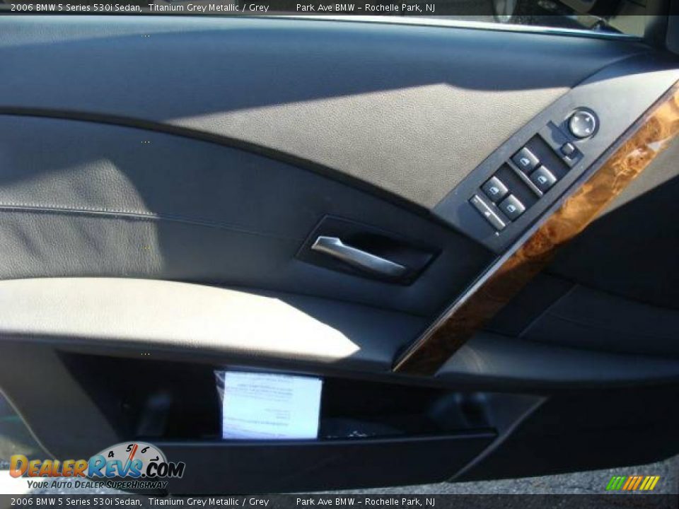 2006 BMW 5 Series 530i Sedan Titanium Grey Metallic / Grey Photo #9