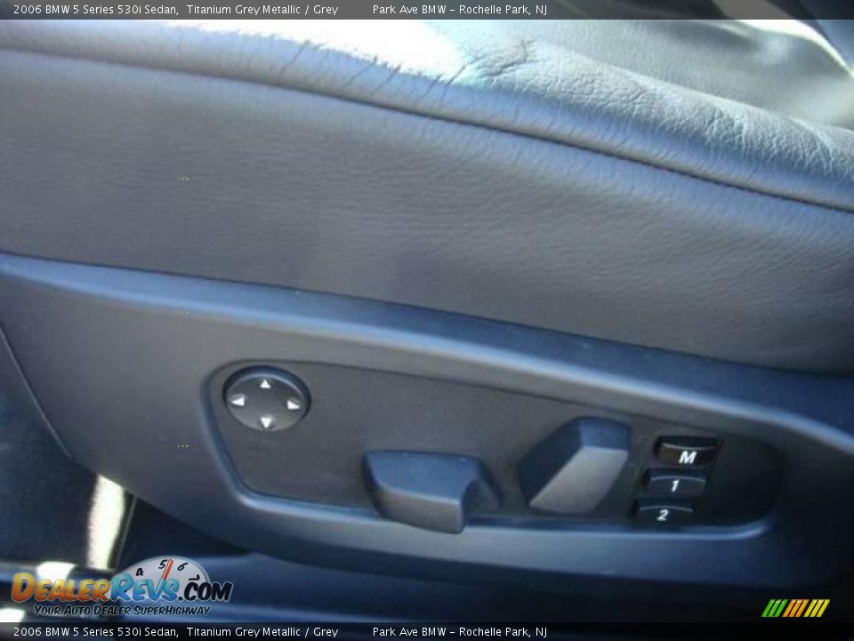 2006 BMW 5 Series 530i Sedan Titanium Grey Metallic / Grey Photo #11