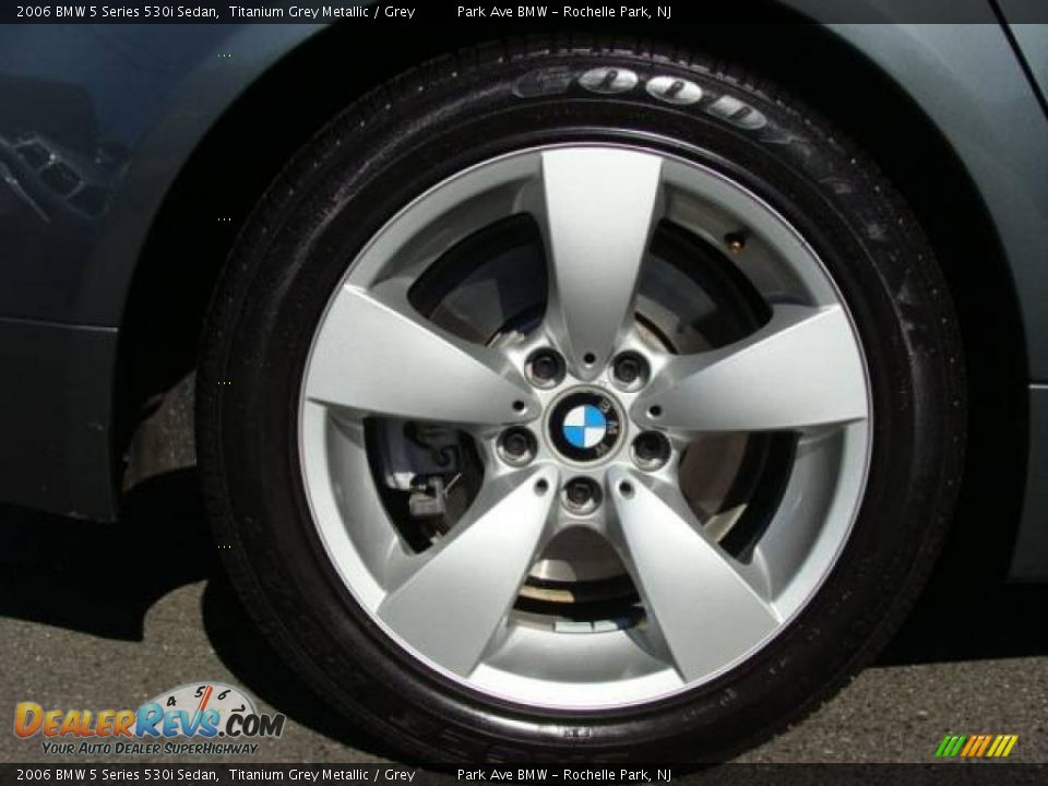 2006 BMW 5 Series 530i Sedan Titanium Grey Metallic / Grey Photo #23
