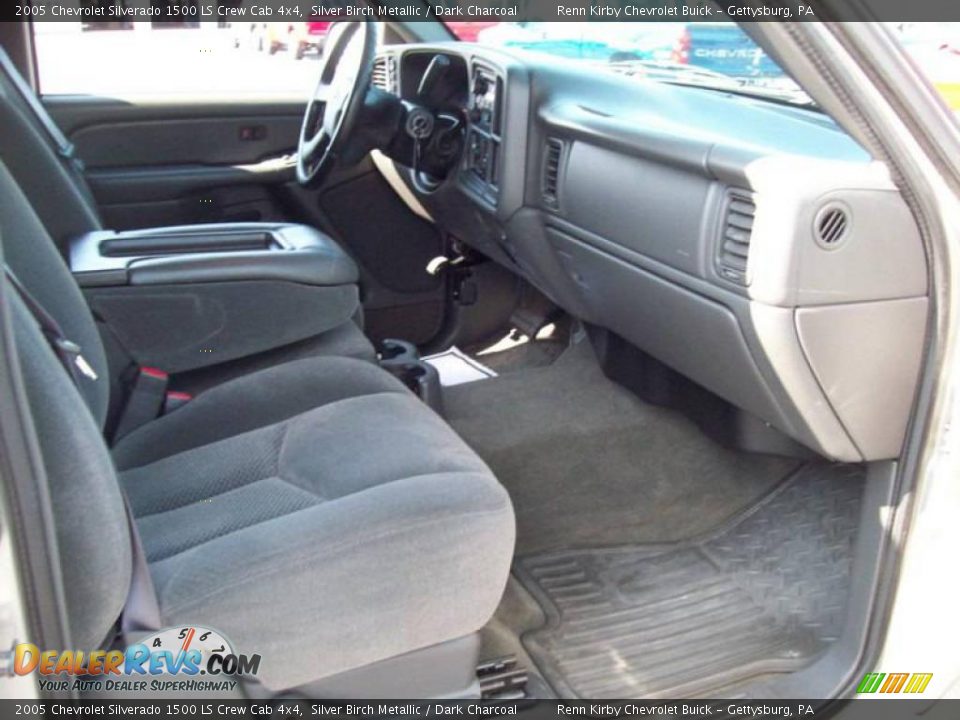 2005 Chevrolet Silverado 1500 LS Crew Cab 4x4 Silver Birch Metallic / Dark Charcoal Photo #13