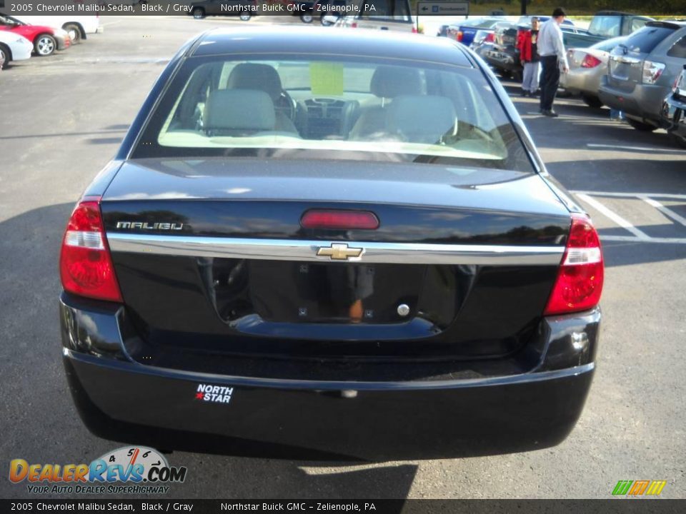 2005 Chevrolet Malibu Sedan Black / Gray Photo #3