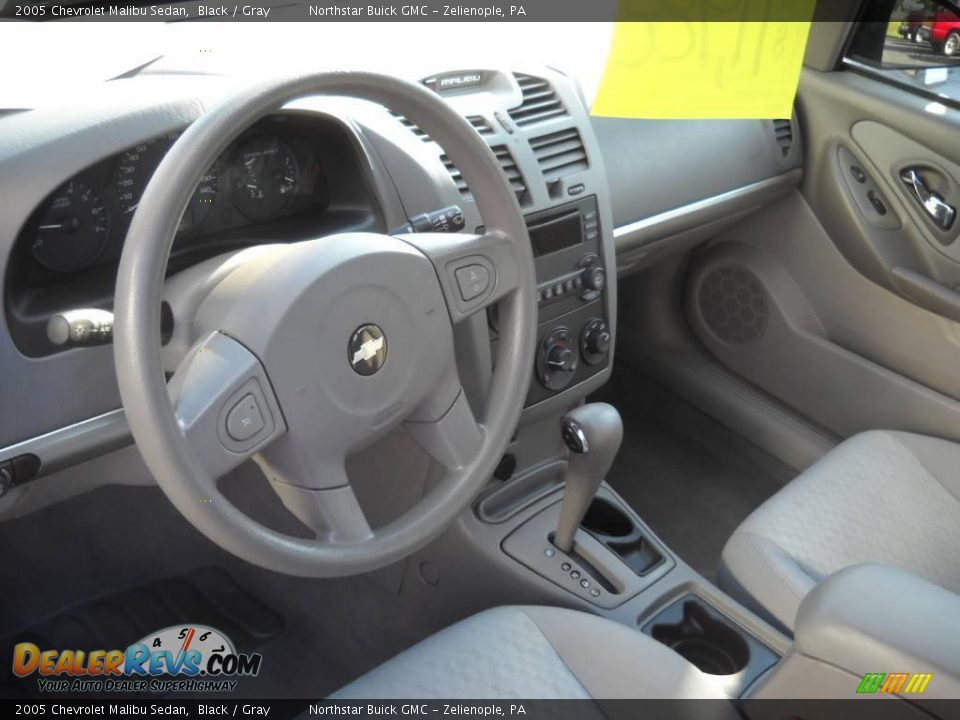 2005 Chevrolet Malibu Sedan Black / Gray Photo #7