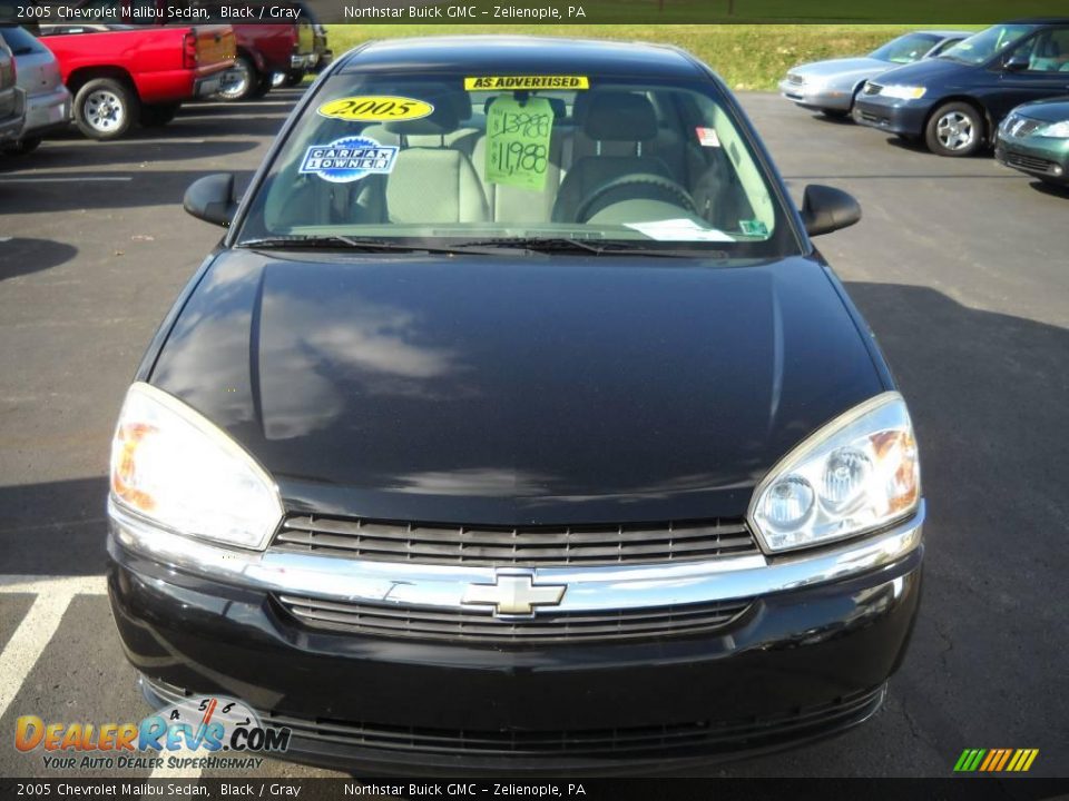 2005 Chevrolet Malibu Sedan Black / Gray Photo #15