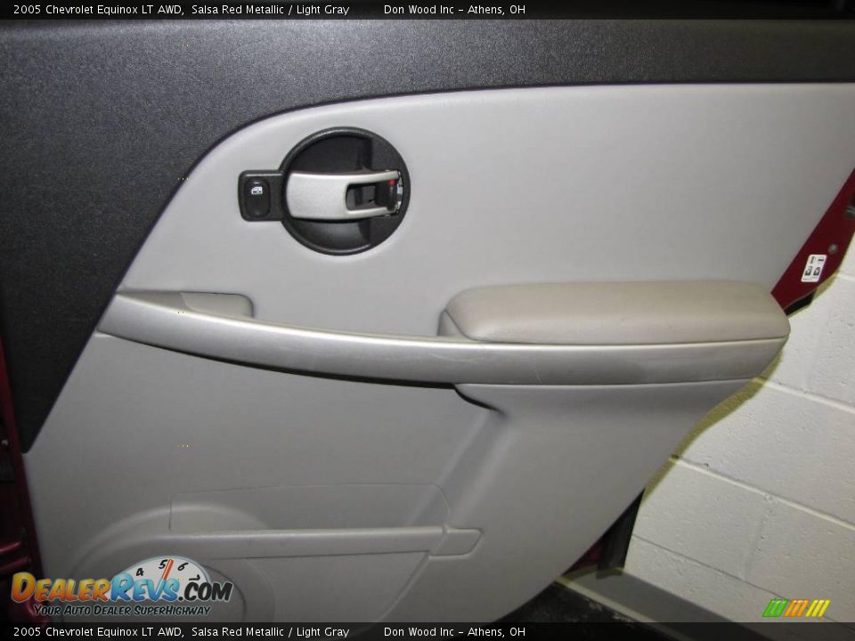2005 Chevrolet Equinox LT AWD Salsa Red Metallic / Light Gray Photo #16
