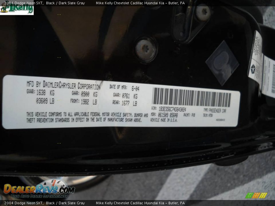 2004 Dodge Neon SXT Black / Dark Slate Gray Photo #10