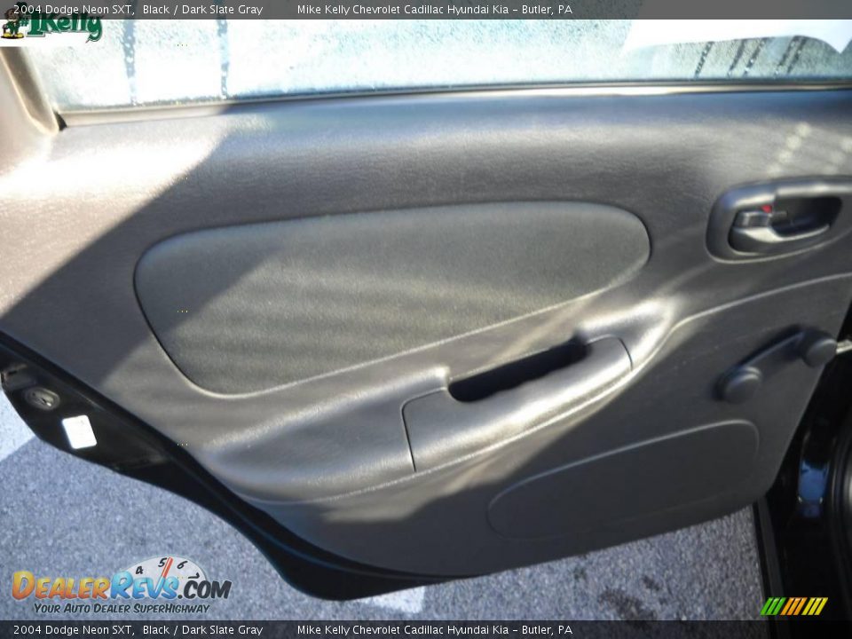 2004 Dodge Neon SXT Black / Dark Slate Gray Photo #11