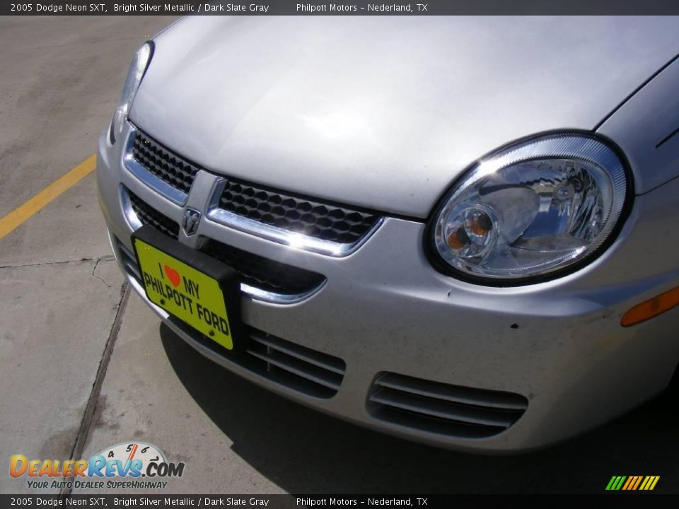 2005 Dodge Neon SXT Bright Silver Metallic / Dark Slate Gray Photo #9