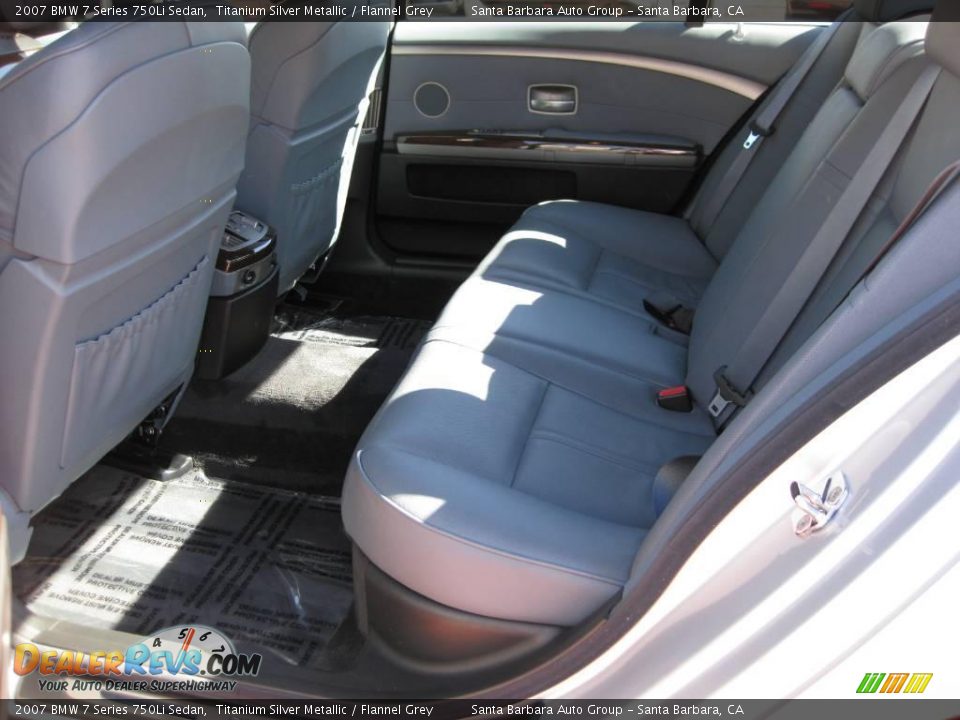 2007 BMW 7 Series 750Li Sedan Titanium Silver Metallic / Flannel Grey Photo #14