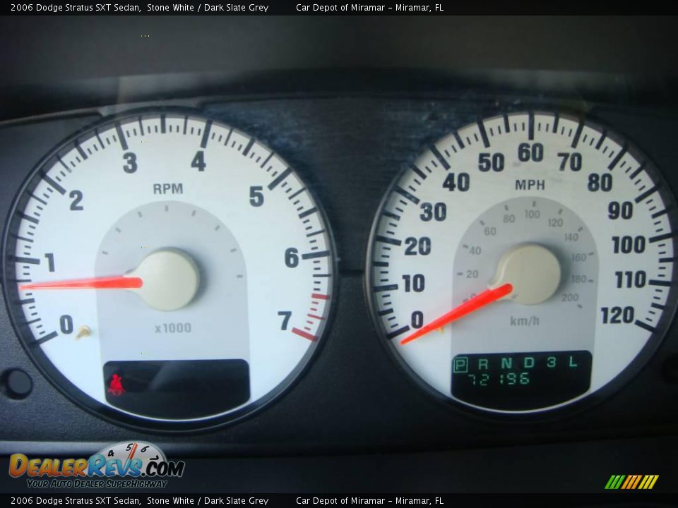 2006 Dodge Stratus SXT Sedan Stone White / Dark Slate Grey Photo #16