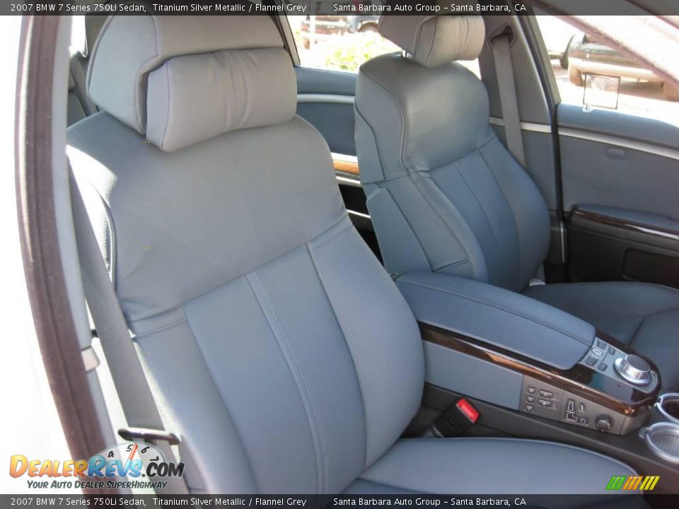2007 BMW 7 Series 750Li Sedan Titanium Silver Metallic / Flannel Grey Photo #17