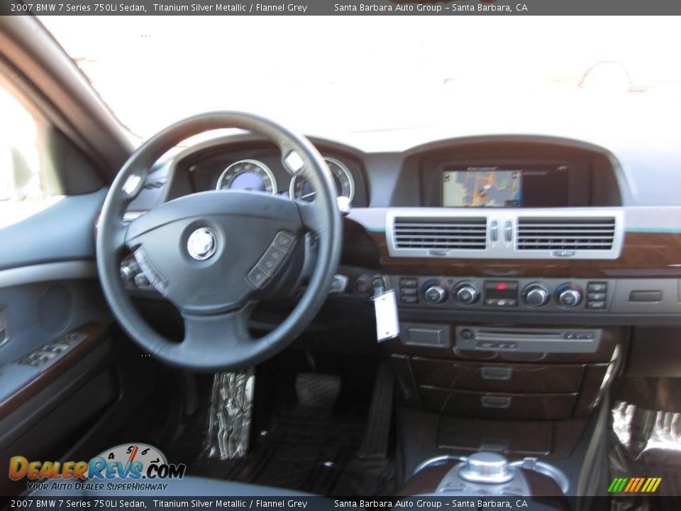 2007 BMW 7 Series 750Li Sedan Titanium Silver Metallic / Flannel Grey Photo #20