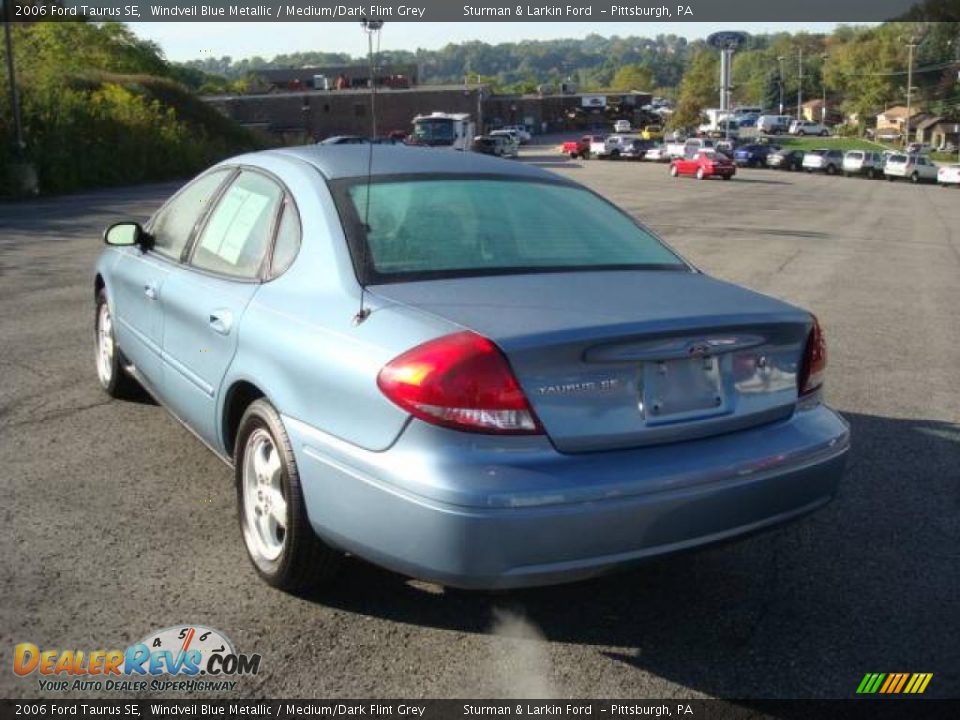 2006 Ford Taurus SE Windveil Blue Metallic / Medium/Dark Flint Grey Photo #5