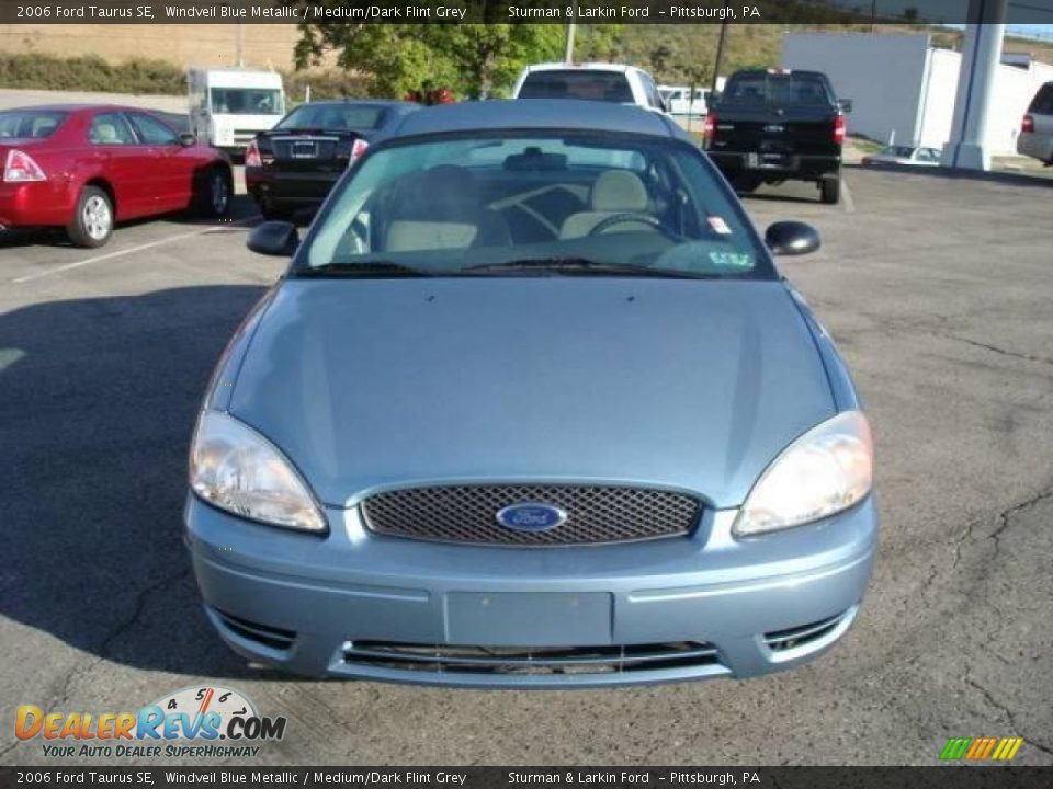 2006 Ford Taurus SE Windveil Blue Metallic / Medium/Dark Flint Grey Photo #8