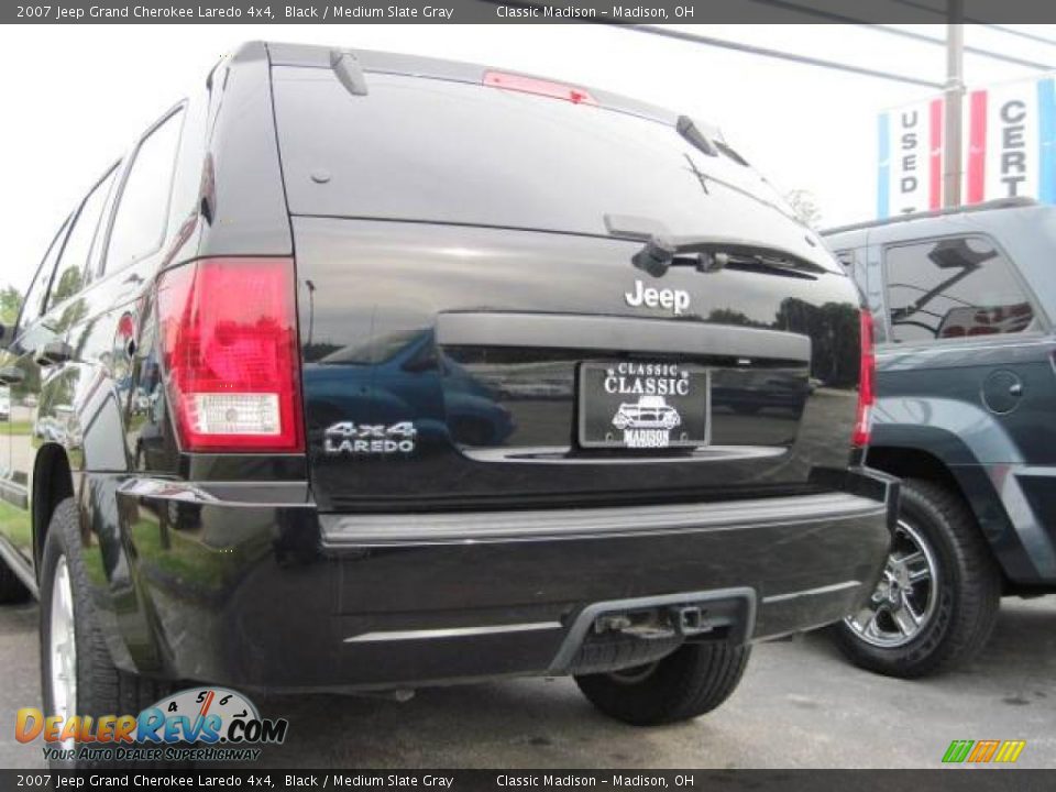 2007 Jeep Grand Cherokee Laredo 4x4 Black / Medium Slate Gray Photo #4