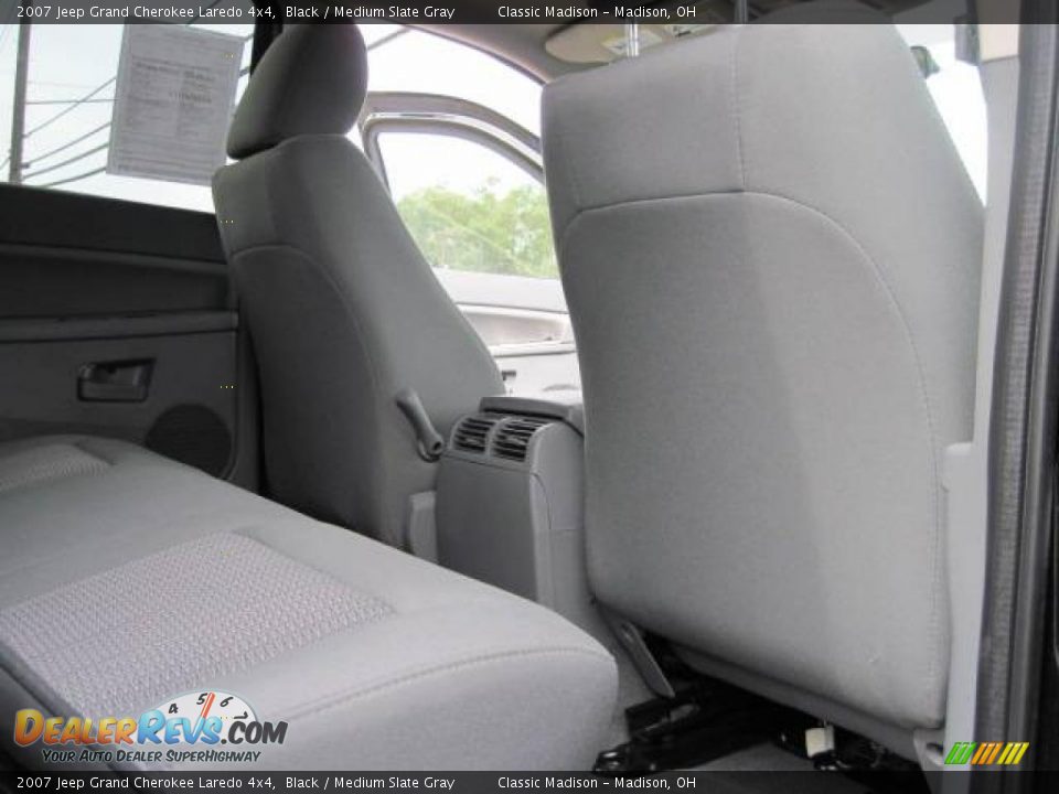 2007 Jeep Grand Cherokee Laredo 4x4 Black / Medium Slate Gray Photo #14
