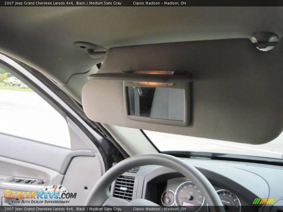 2007 Jeep Grand Cherokee Laredo 4x4 Black / Medium Slate Gray Photo #22