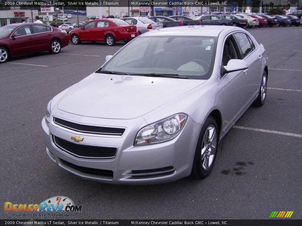 2009 Chevrolet Malibu LT Sedan Silver Ice Metallic / Titanium Photo #1
