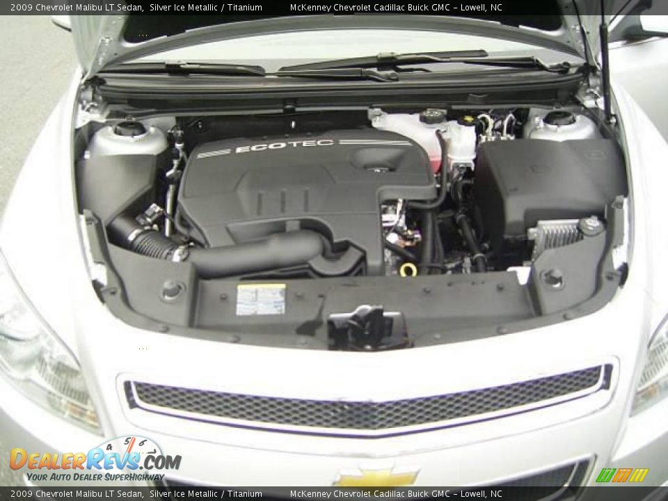 2009 Chevrolet Malibu LT Sedan Silver Ice Metallic / Titanium Photo #19