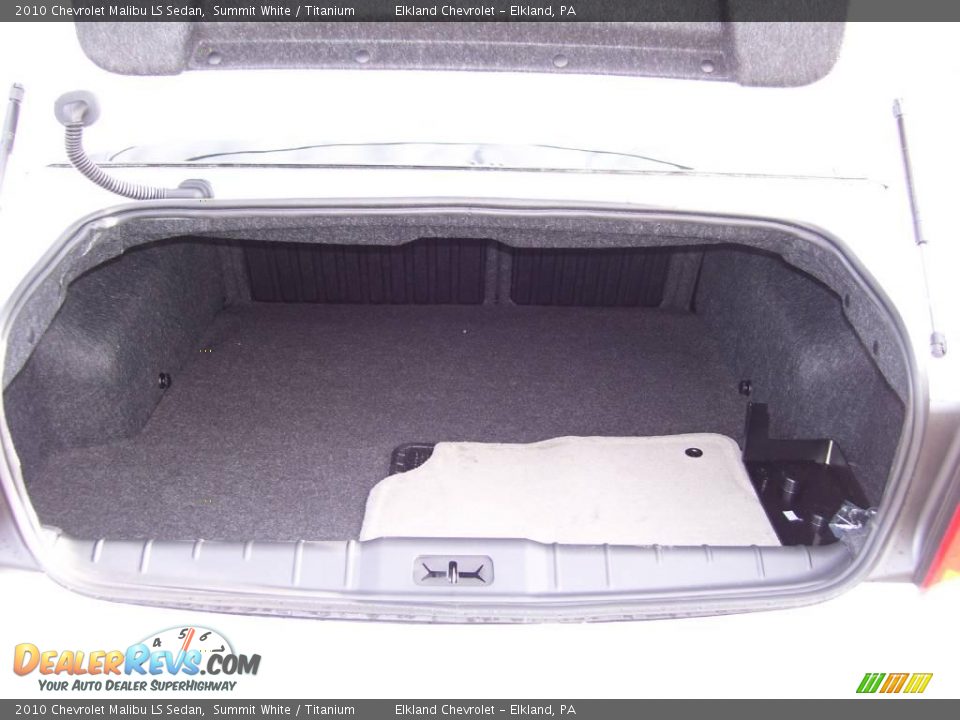 2010 Chevrolet Malibu LS Sedan Summit White / Titanium Photo #19