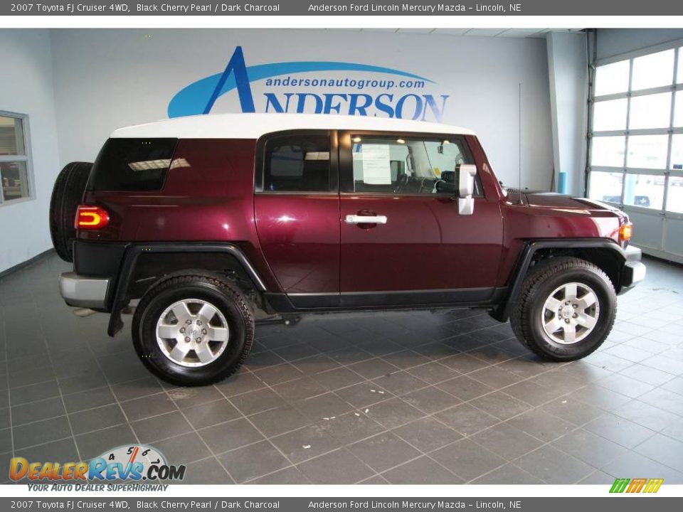 2007 Toyota FJ Cruiser 4WD Black Cherry Pearl / Dark Charcoal Photo #8