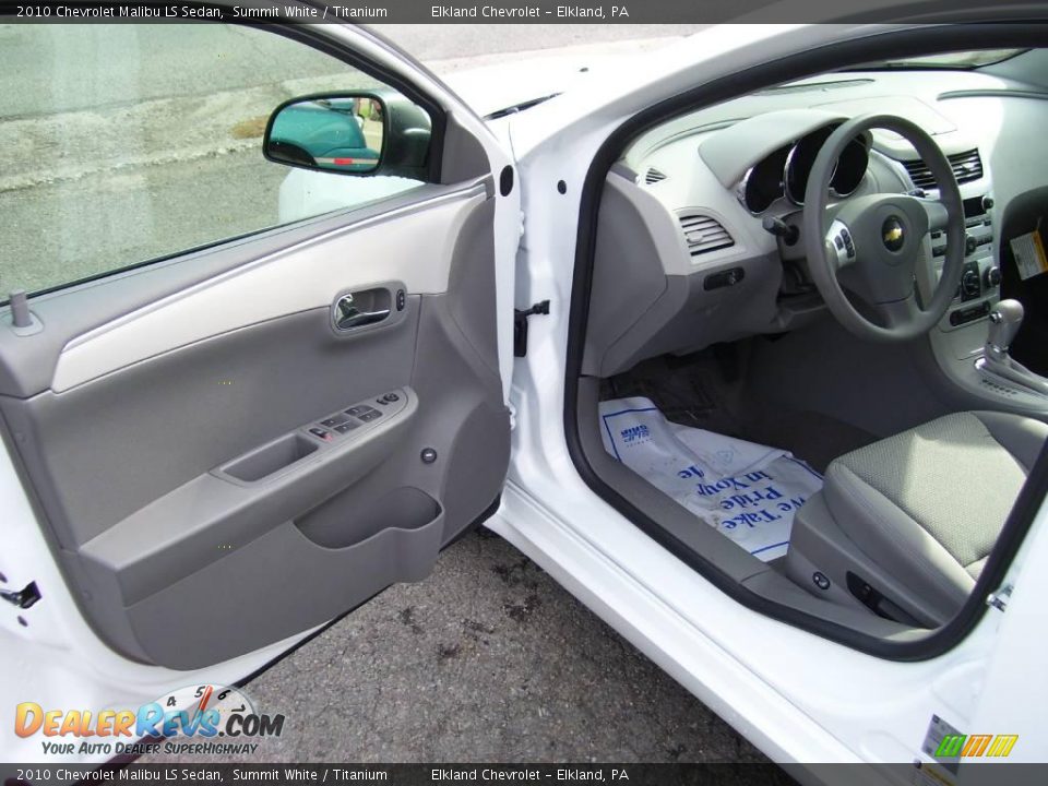 2010 Chevrolet Malibu LS Sedan Summit White / Titanium Photo #29