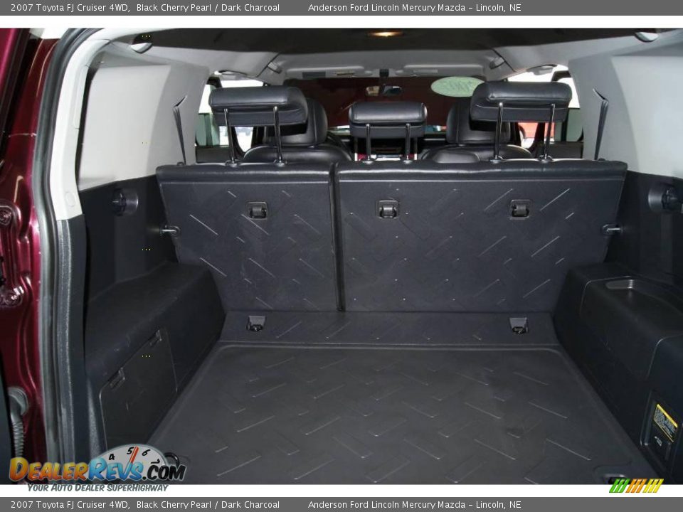 2007 Toyota FJ Cruiser 4WD Black Cherry Pearl / Dark Charcoal Photo #13