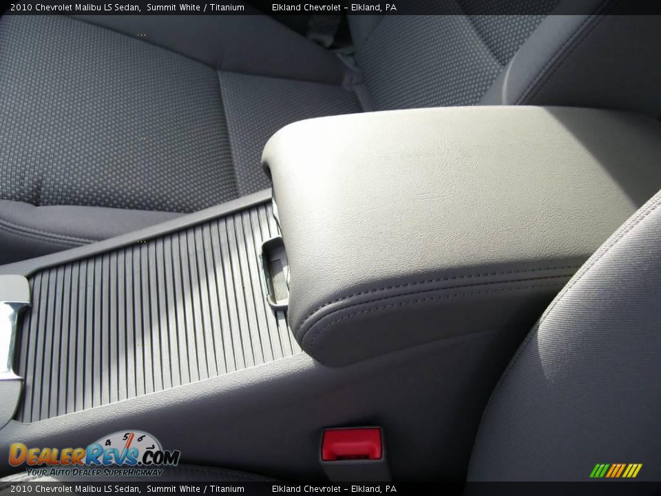 2010 Chevrolet Malibu LS Sedan Summit White / Titanium Photo #35