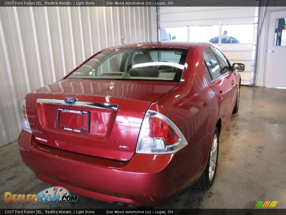 2007 Ford Fusion SEL Redfire Metallic / Light Stone Photo #4
