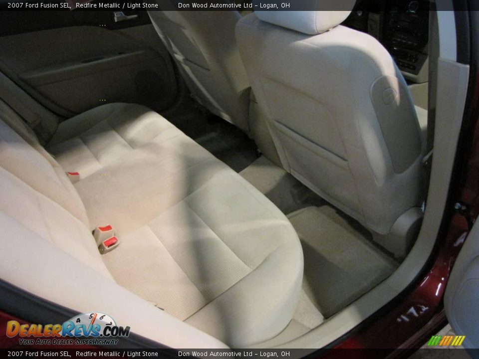 2007 Ford Fusion SEL Redfire Metallic / Light Stone Photo #11