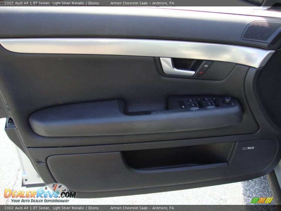 2002 Audi A4 1.8T Sedan Light Silver Metallic / Ebony Photo #13