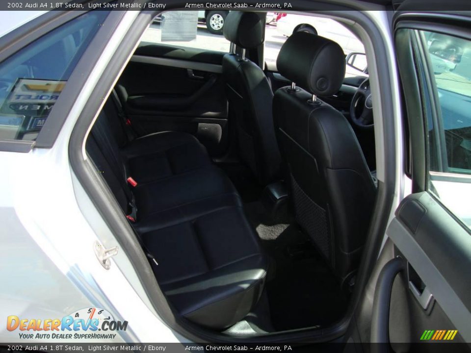 2002 Audi A4 1.8T Sedan Light Silver Metallic / Ebony Photo #20