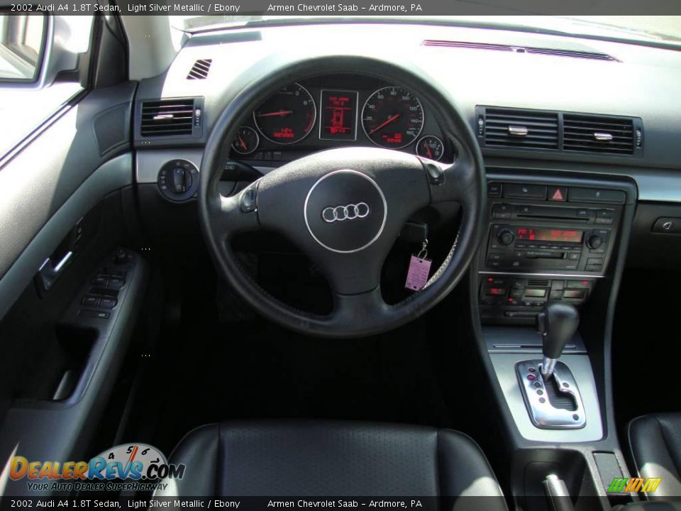 2002 Audi A4 1.8T Sedan Light Silver Metallic / Ebony Photo #32