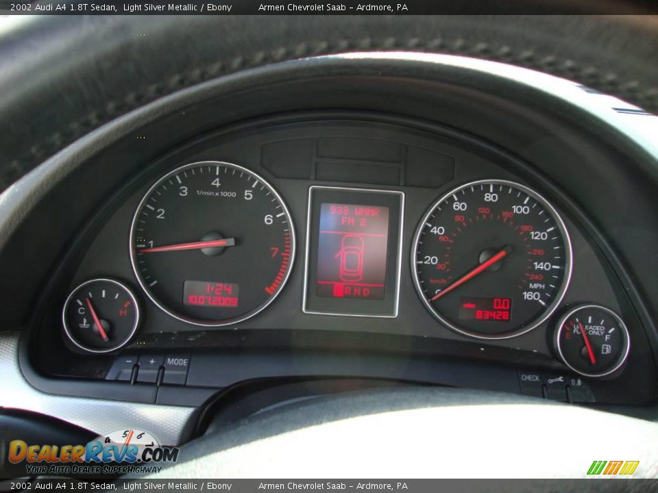 2002 Audi A4 1.8T Sedan Light Silver Metallic / Ebony Photo #36