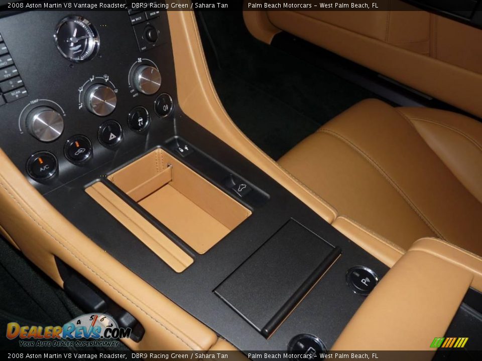 2008 Aston Martin V8 Vantage Roadster DBR9 Racing Green / Sahara Tan Photo #29