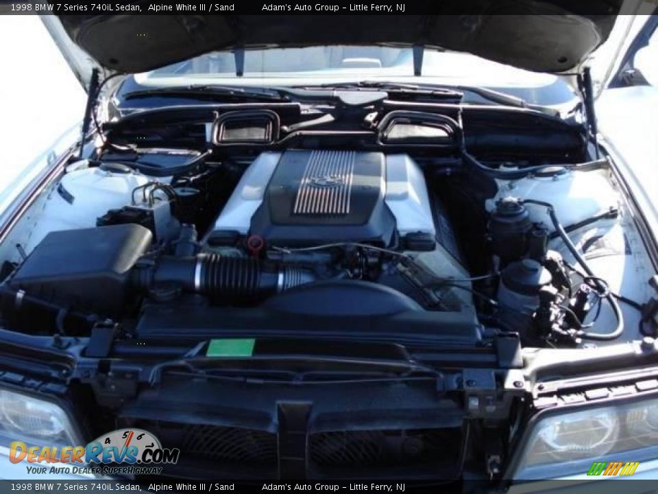 1998 BMW 7 Series 740iL Sedan Alpine White III / Sand Photo #19