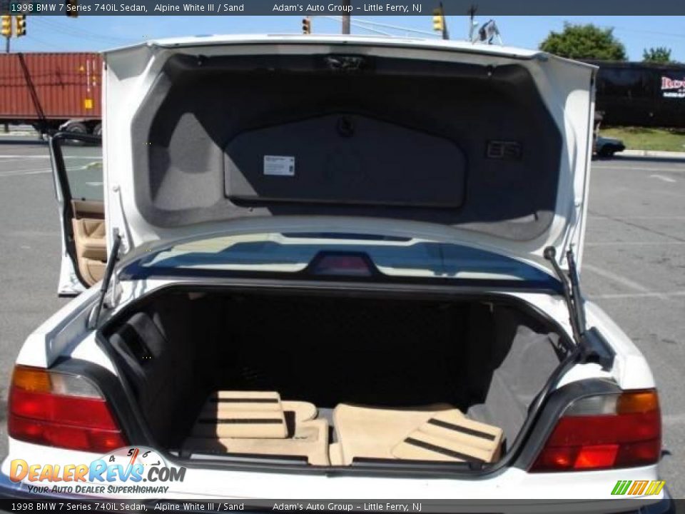 1998 BMW 7 Series 740iL Sedan Alpine White III / Sand Photo #20