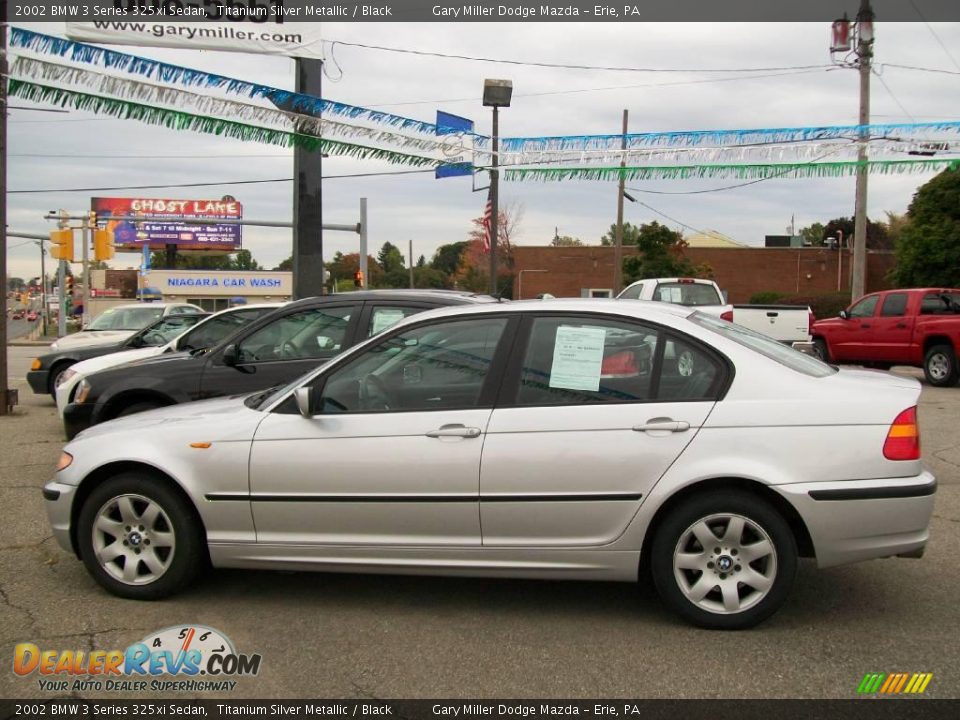 2002 BMW 3 Series 325xi Sedan Titanium Silver Metallic / Black Photo #2